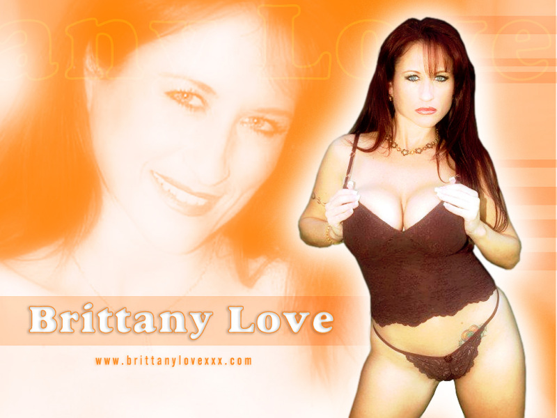 Brittany Love Wallpaper - 800x600